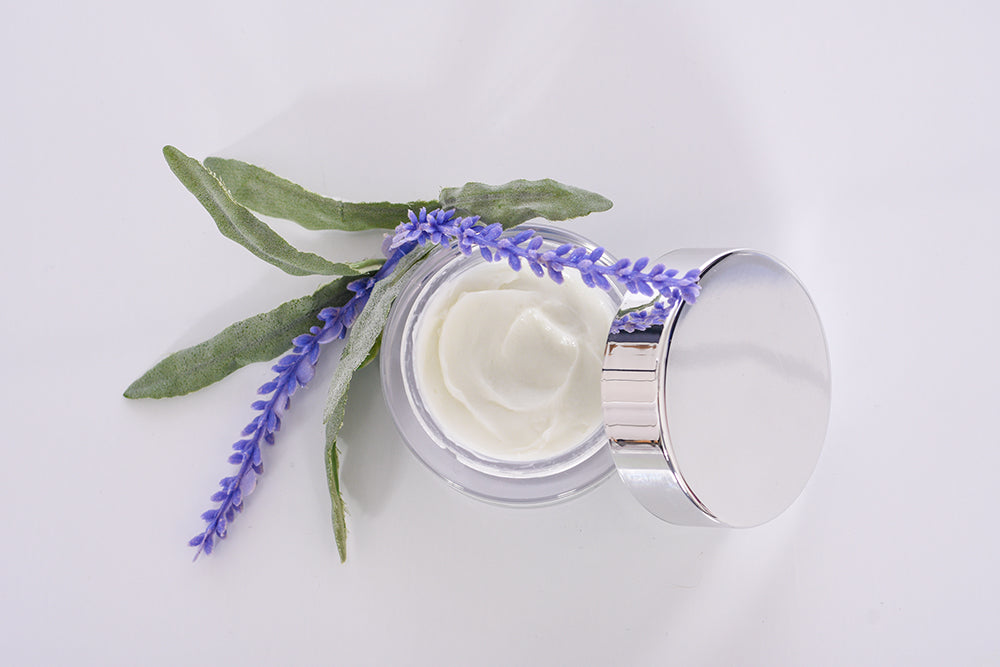 Our Legacy Belle Night Cream has been specially formulated with a perfect blend of the world’s best all-natural anti-aging ingredients for renewing the youthful glow of your skin.